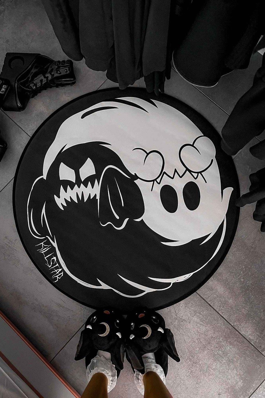 Home KILLSTAR Rugs & Doormats | Boo Eek Round Rug Black/White