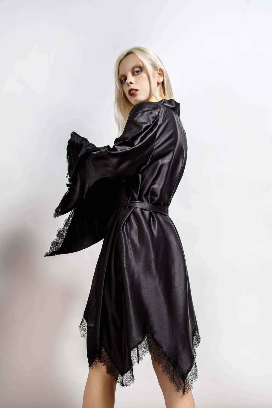 Women KILLSTAR Loungewear | Devil'S Lullaby Satin Robe [B] Black