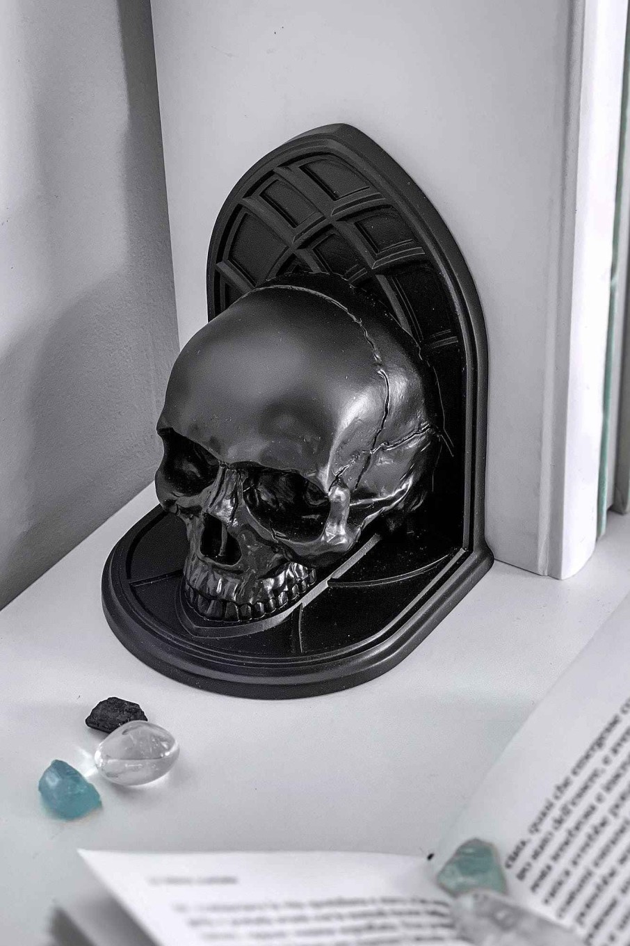 Home KILLSTAR Decor | Skull Bookends Black