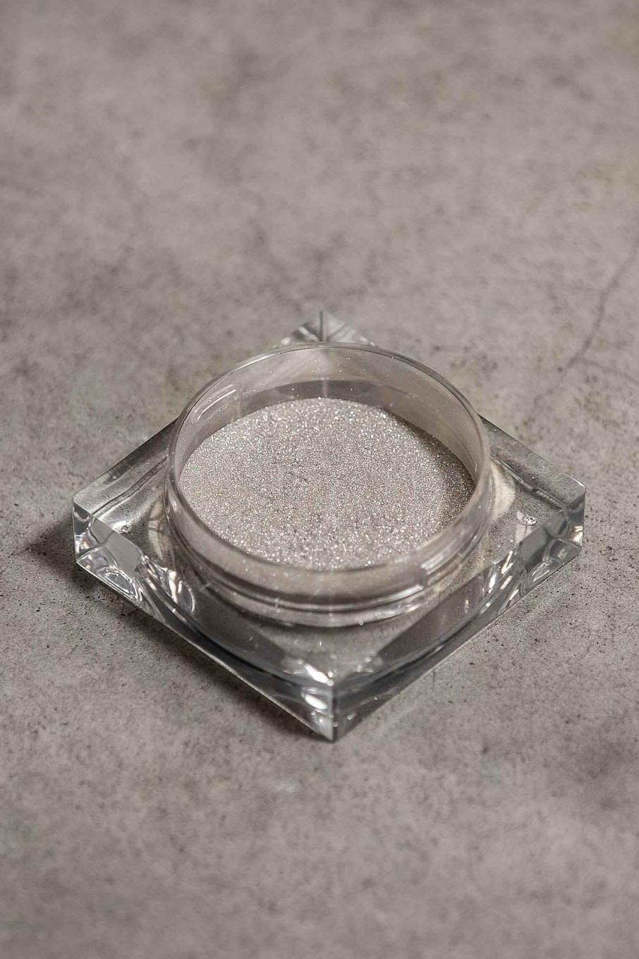 Coven COVEN | Crescent Illuminating Powder Glitter